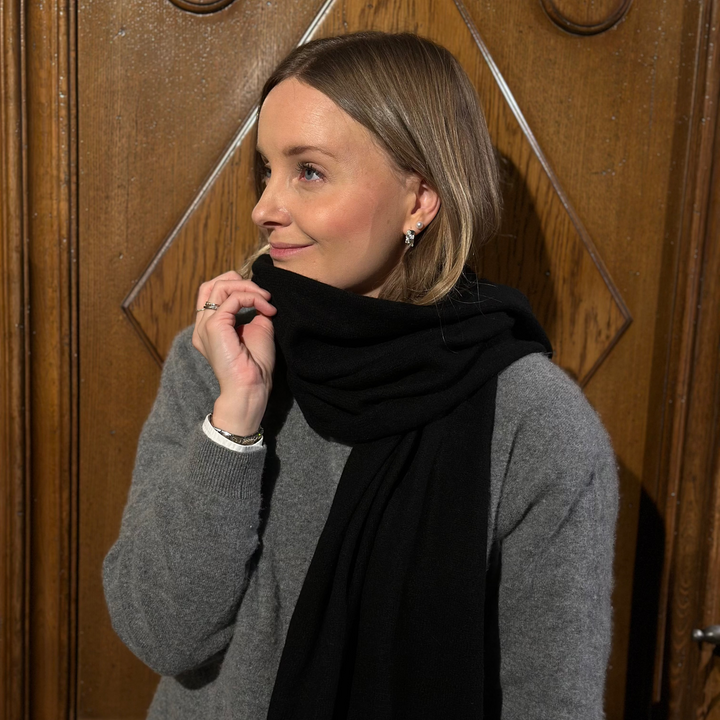 Kashmirskjerf Lyon Black