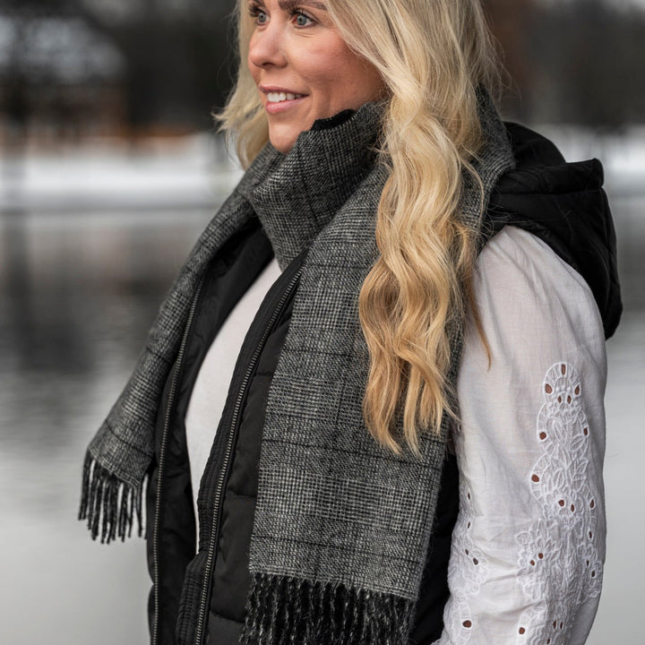 Ullskjerf Davos Black