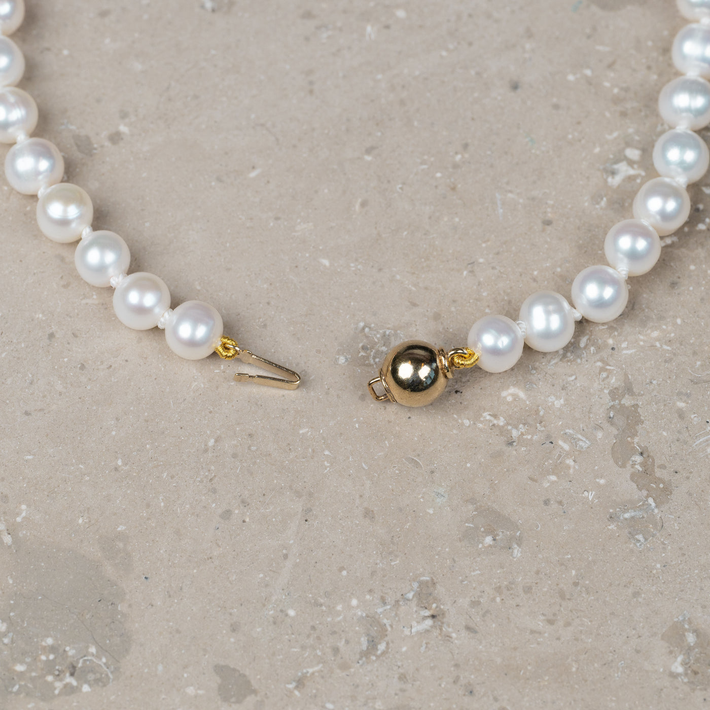 Halskjede Milena Pearl & Light Blue