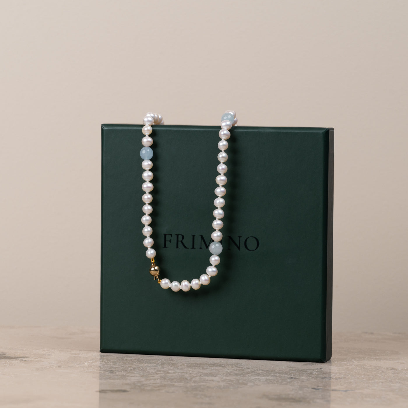 Halskjede Milena Pearl & Light Blue