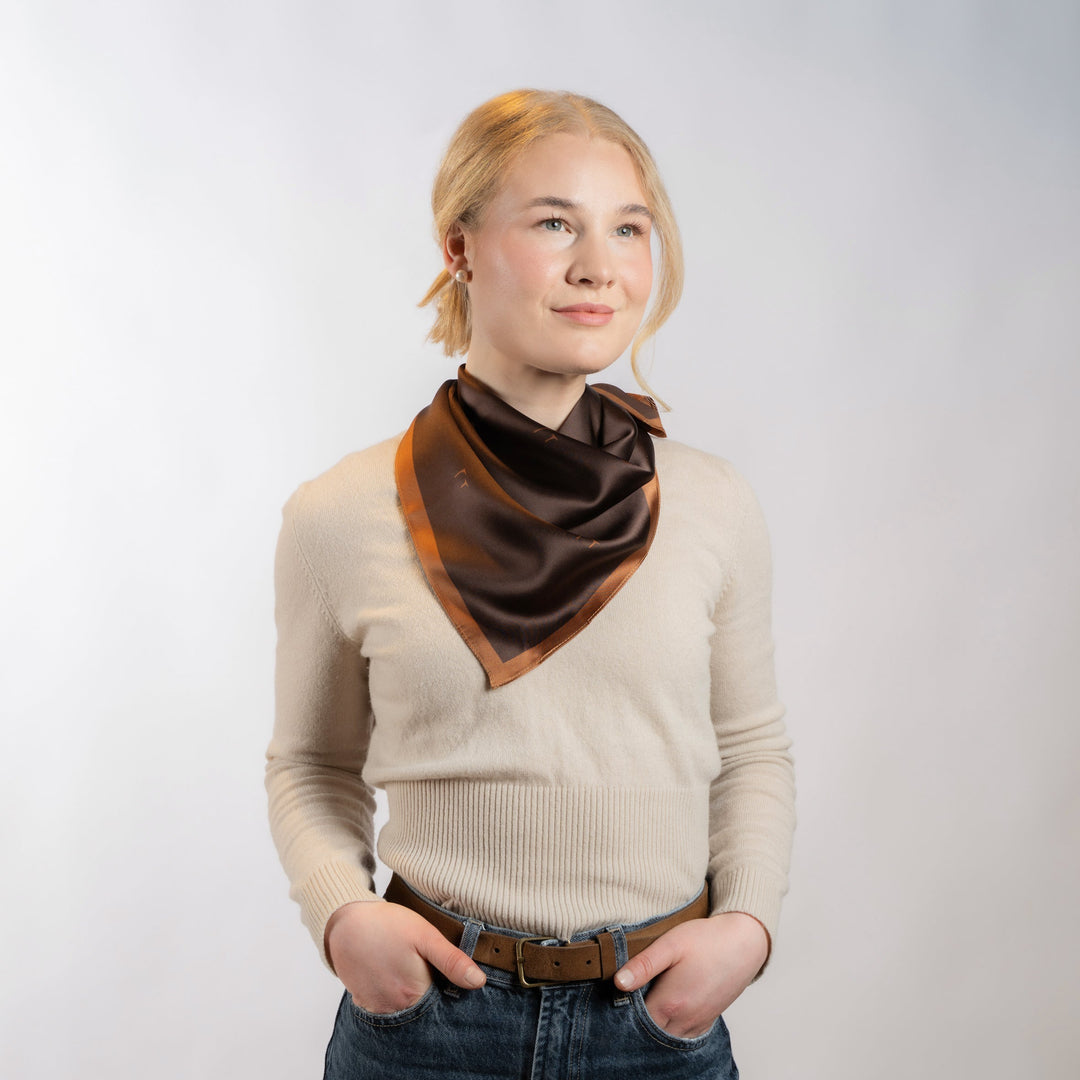 Silkeskjerf Paris Brown