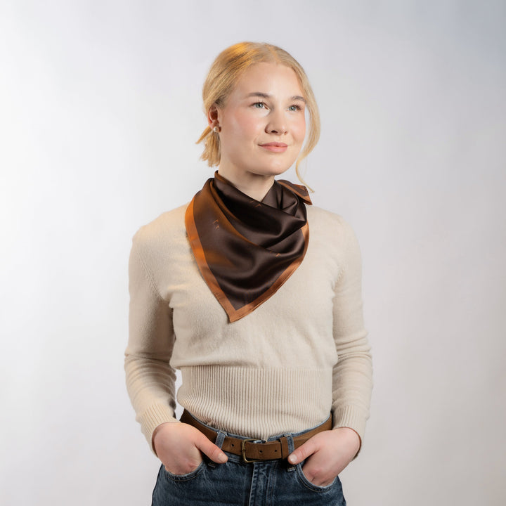 Silkeskjerf Paris Brown